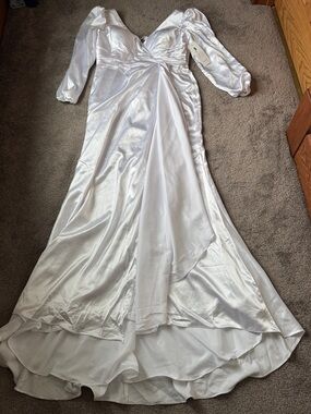 Wear Your Love Vintage Style White Satin Lattice Back Wedding Maxi Dress SIZE 14
